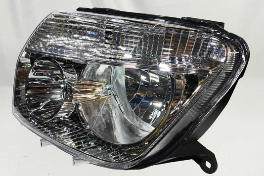 Farol Renault Duster Cromado Lado Esquerdo 2015 Ate 2018