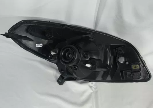 Farol Renault Sandero 2011 at 2014 Mascara Negra Lado Esquerdo
