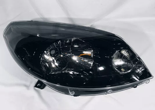Farol Renault Sandero 2011 ate 2014 Mascara Negra Lado Direito