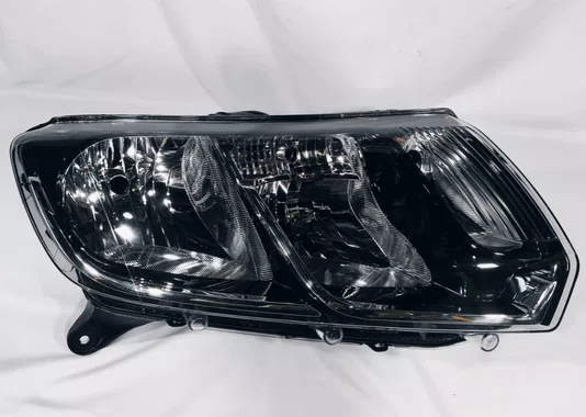 Farol Renault Sandero / Logan 2014 ate 2019 Lado Direito