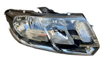 Farol Renault Sandero/Logan Mascara Negra lado Direito 2015 ate 2020