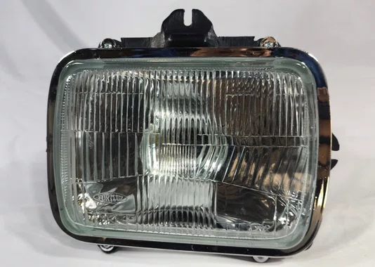 Farol Toyota Hilux 1992 ate 1999 / L200 Lado esquerdo/Lado direito H4 - Com Suporte Moldura