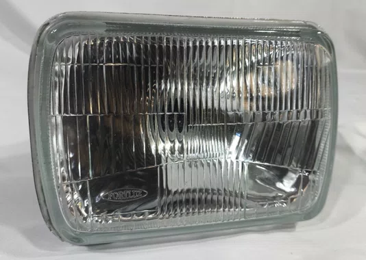 Farol Toyota HILUX  ate 99 L200 Lado Direito/Lado Esquerdo H4-BLOCO OTICO