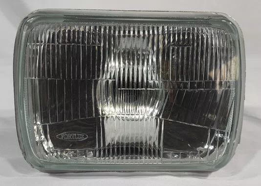 Farol Toyota HILUX  ate 99 L200 Lado Direito/Lado Esquerdo H4-BLOCO OTICO