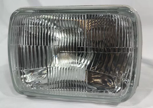 Farol Toyota HILUX  ate 99 L200 Lado Direito/Lado Esquerdo H4-BLOCO OTICO