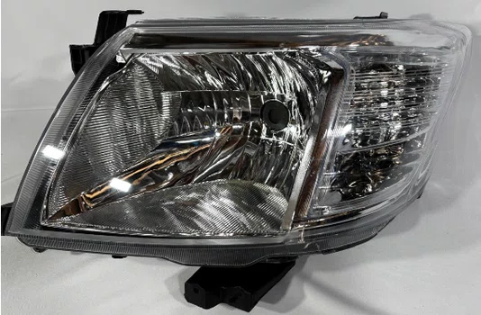 Farol Toyota Hilux Lado Esquerdo 2012 Ate 2015