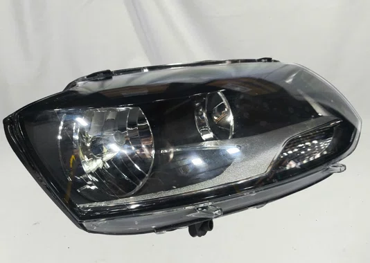 Farol Volkswagen Fox 2010 at 2014 Duplo Mascara Negra Lado Direito