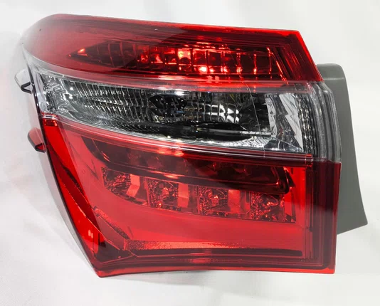Lanterna Traseira Canto Com Led Lado Esquerdo Toyota Corolla 2014 ate 2017