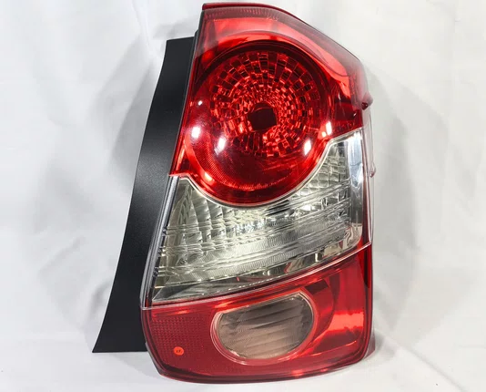 Lanterna Traseira Canto Lado Direito Toyota Etios Hatch 2012 ate 2021