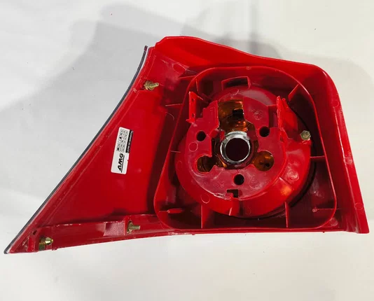 Lanterna Traseira Canto Lado Direito VolksWagem Golf 2008 ate 2014