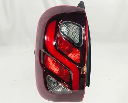Lanterna Traseira Canto Com Led Lado Esquerdo Renault Duster 2015 ate 2020