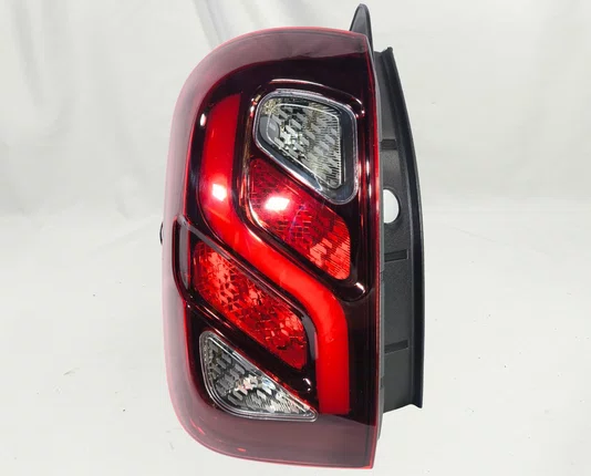 Lanterna Traseira Canto Com Led Lado Esquerdo Renault Duster 2015 ate 2020