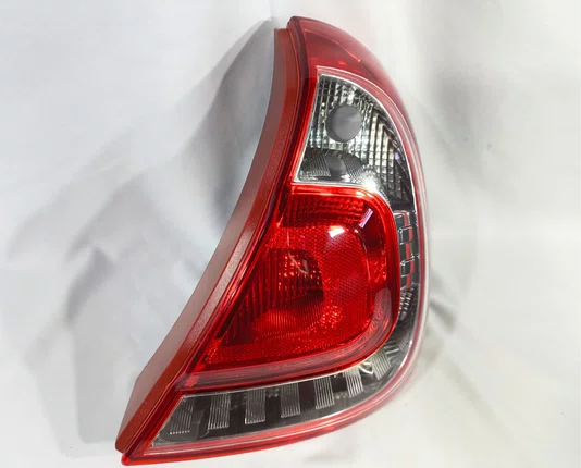 Lanterna Traseira Canto VM Lado Direito Renault Clio 2012 ate 2017