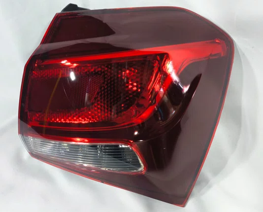 Lanterna Traseira Cobalt 2017 A 2020 Canto Bicolor Lado Direito