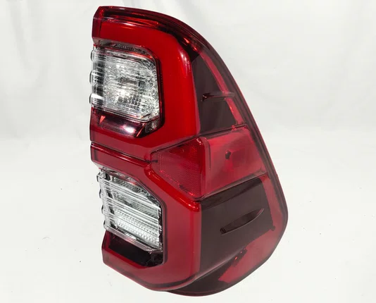 Lanterna Traseira Com Led Canto Lado Direito Hilux 2021 ate 2025