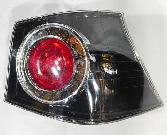 Lanterna Traseira Fume Canto Lado Direito VolksWagem Golf 2008 ate 2014