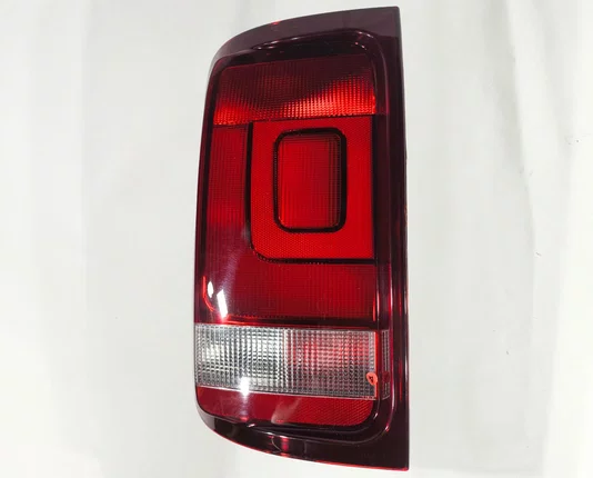 Lanterna Traseira Fume Com Luz Neblina Lado Esquerdo VolksWagem Amarok 2010 ate 2016