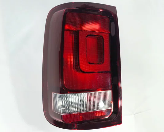 Lanterna Traseira Fume Com Luz Neblina Lado Esquerdo VolksWagem Amarok 2010 ate 2016