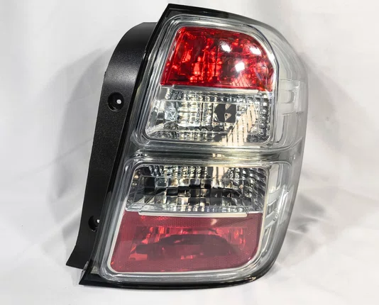Lanterna Traseira Fume Lado Direito Chevrolet Cobalt 2012 A 2015