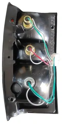 Lanterna Traseira L200 1992 A 2006 Lado Direito Aro Preto