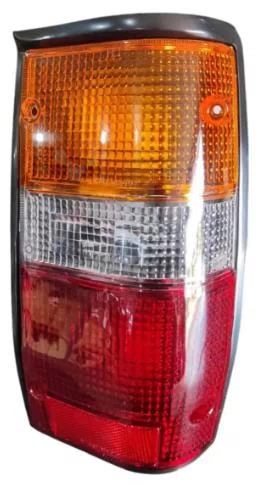 Lanterna Traseira L200 1992 A 2006 Lado Direito Aro Preto