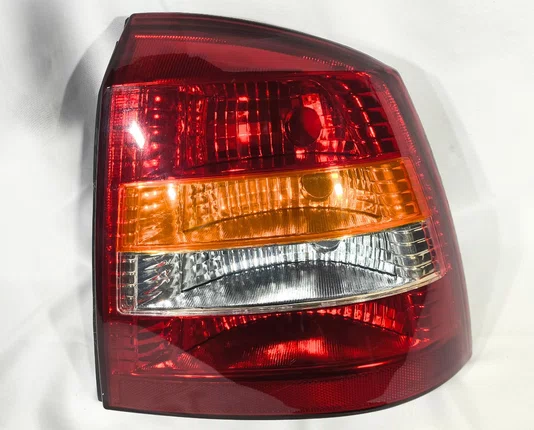 Lanterna Traseira Lado Direito Chevrolet Astra Hatch 1998 ate 2002