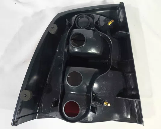 Lanterna Traseira Lado Direito Chevrolet Astra Sedan 2003 at 2011