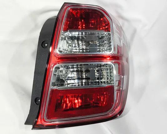 Lanterna Traseira Lado Direito Chevrolet Cobalt 2012 Ate 2015 Bicolor