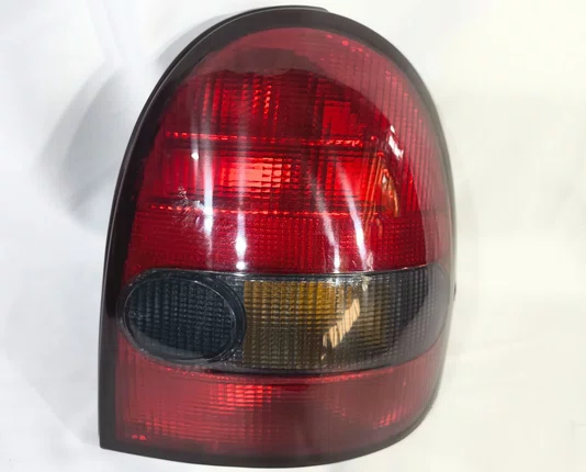 Lanterna Traseira Lado Direito Chevrolet Corsa 2 Portas 1994 ate 1999