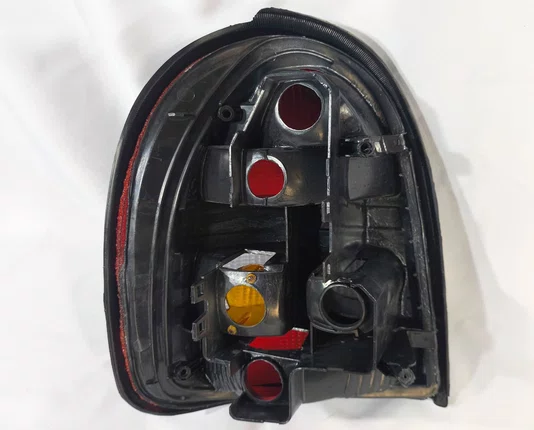 Lanterna Traseira Lado Direito Chevrolet Corsa 2 Portas 1994 ate 1999