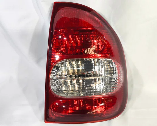 Lanterna Traseira Lado Direito Chevrolet Corsa Hatch 2000 ate 2002