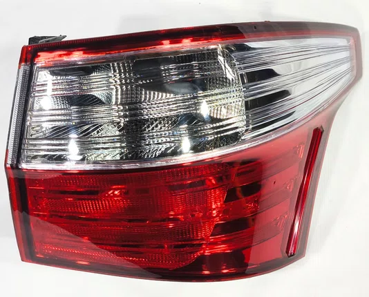 Lanterna Traseira Lado Direito Fiat Grand Siena 2012 ate 2016