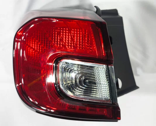 Lanterna Traseira Lado Esquerdo Fiat Argo 2017 ate 2023