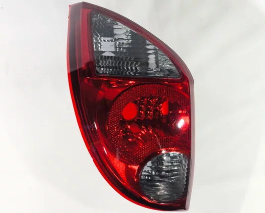 Lanterna Traseira Lado Esquerdo Fume Chevrolet Celta 2006 ate 2015