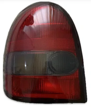 Lanterna Traseira Lado Esquerdo Fume Chevrolet Corsa 2 Portas 1994 Ate 1999