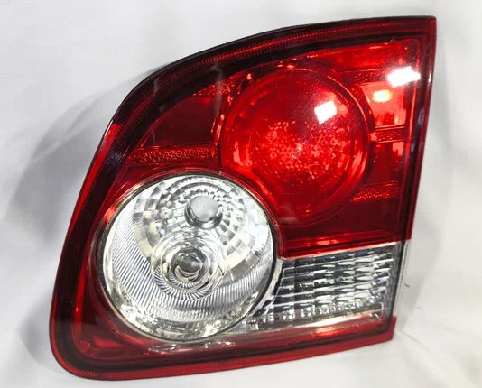 Lanterna Traseira Mala Lado Direito Chevrolet Classic 2011 ate 2015