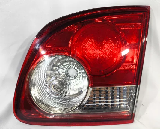 Lanterna Traseira Mala Lado Direito Chevrolet Classic 2011 ate 2015