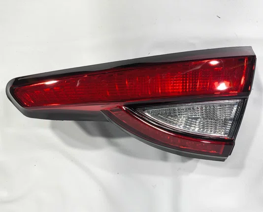 Lanterna Traseira Mala Lado Direito Fiat Argo 2017 ate 2023