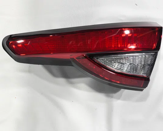 Lanterna Traseira Mala Lado Direito Fiat Argo 2017 ate 2023