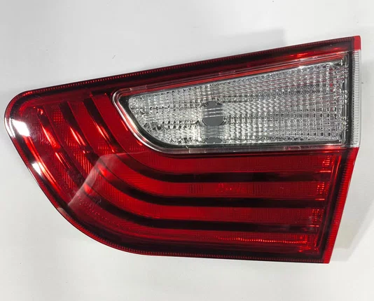 Lanterna Traseira Mala Lado Direito Fiat Grand Siena 2012 ate 2016
