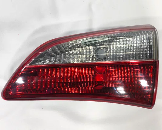 Lanterna Traseira Mala Lado Direito Hyundai HB20 Hatch 2012 ate 2015