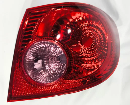 Lanterna Traseira Re Rosa Canto Lado Direito Toyota Corolla 2003 ate 2007
