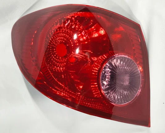 Lanterna Traseira Re Rosa Canto Lado Esquerdo Toyota Corolla 2003 ate 2007