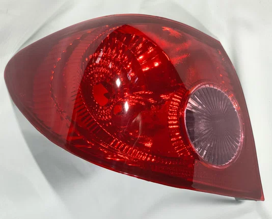 Lanterna Traseira Re Rosa Canto Lado Esquerdo Toyota Corolla 2003 ate 2007