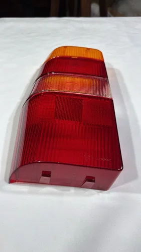 Lente de Lanterna Traseira Tricolor Fiat Fiorino/Elba (Modelo Carto) - Lado Esquerdo | 1986 a 1997