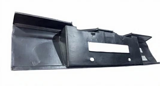 Suporte de Placa Dianteiro - VW Voyage 1987