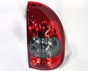 Lanterna Traseira Lado Direito Fumê Chevrolet Corsa 4 Portas 1994 até 1999