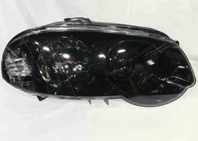 Farol Fiat Paulio Canhao Preto Lado Direito 2010 ate 2012