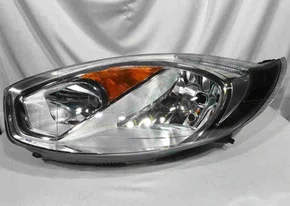 Farol Ford Fiesta Cromado Lado Esquerdo 2011 Ate 2013