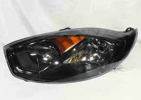 Farol Ford Fiesta Mascara Negra Lado Esquerdo 2011 Ate 2013